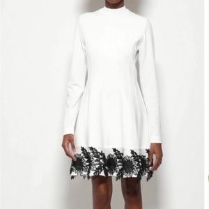 Lela rose Guipure Appliqued Knit Flare Hem Dress - Ivory/Black size small